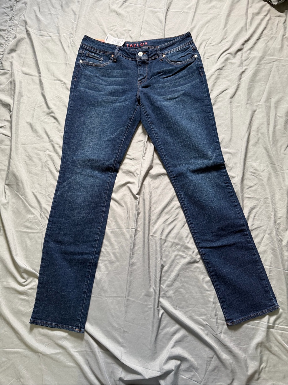dELiA*s Women’s Skinny Jeans in Dark Blue Denim
